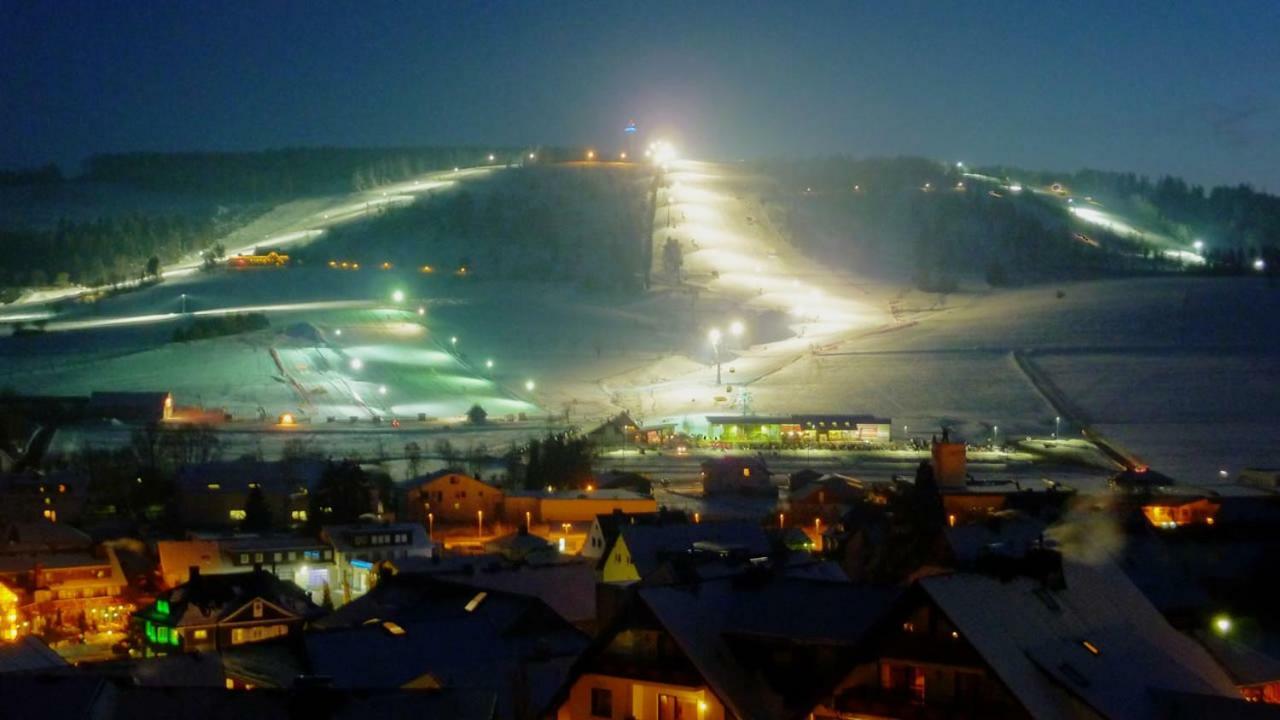 Komfort-Fewo Ettelsberg-Panorama Willingen  Zimmer foto